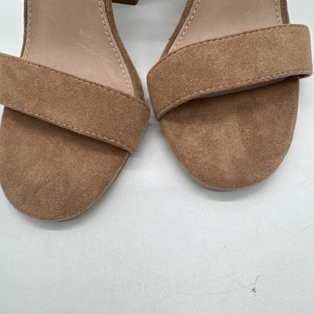 Oasis Society Tan Brown 4" Chunky Heels Zip Back Leather NEW Size 7 - Picture 5 of 8
